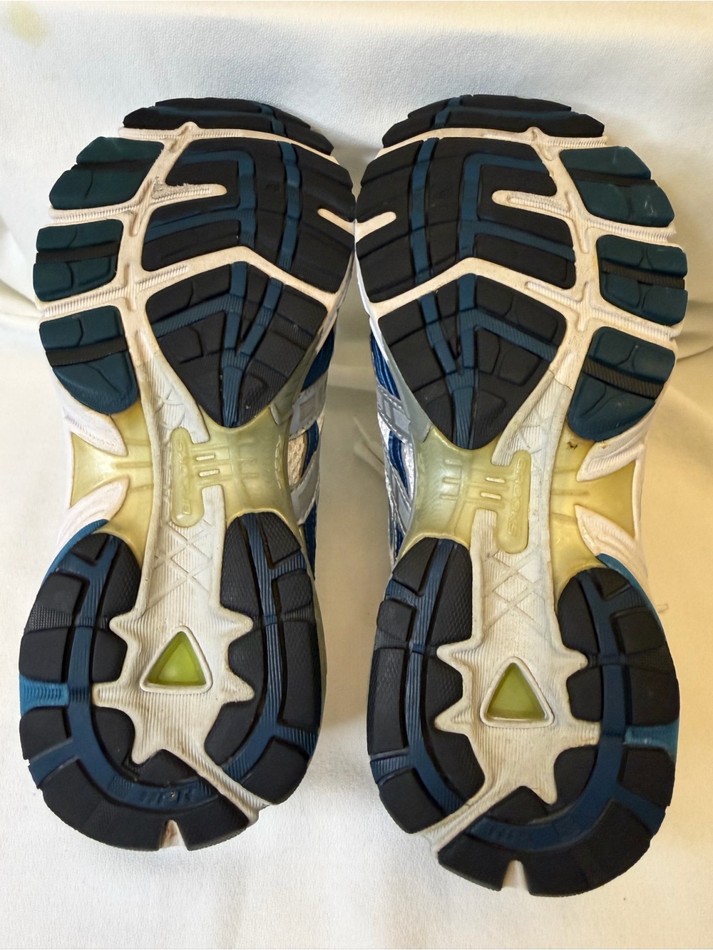 Brooks Adrenaline GTS Vintage Y2K Silver Blue Mesh Running Shoes Women's 9 - Picture 5 of 11